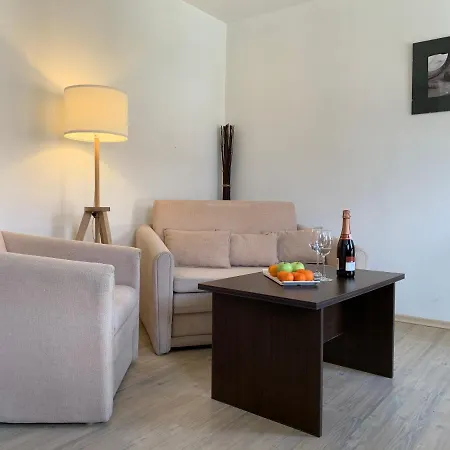Apartamento Banderitsa Studio Bansko 2 *